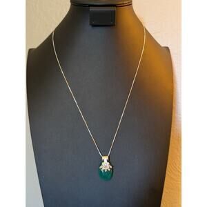 Vintage 925 Sterling Green Stone Balinese Pendant on 24" Sterling Box Chain
